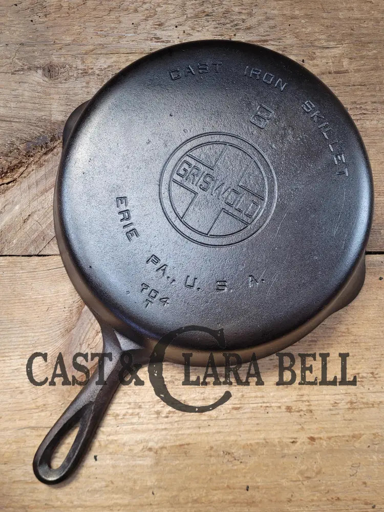 The Classic! 1930’S Griswold #8 Cast Iron Skillet With Large Block Logo 704 T