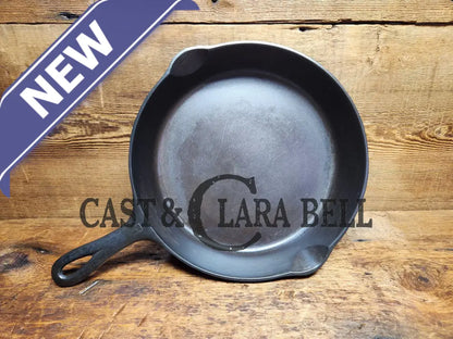 The Classic! 1930S Griswold #8 Cast Iron Skillet With Large Block Logo 704 W