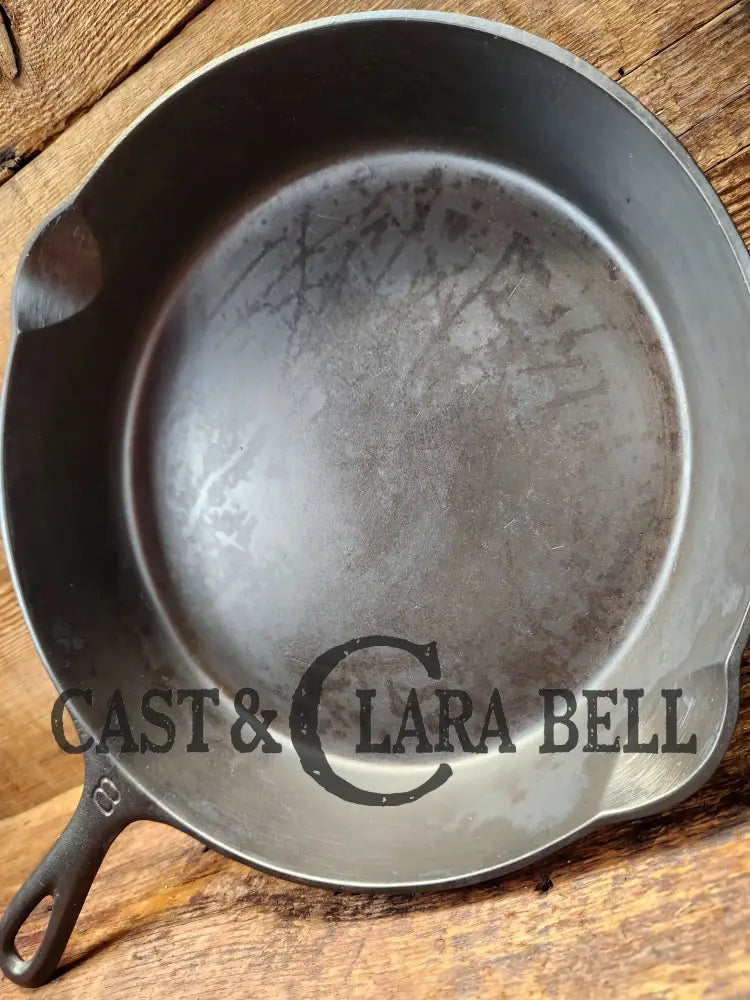 The Classic! 1930’S Griswold #8 Cast Iron Skillet With Large Block Logo And Smooth Bottom 704