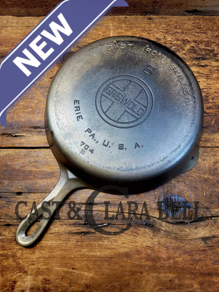 The Classic! 1930’S Griswold #8 Large Block Logo 704 S Cast Iron Skillet. Inside Black Iron