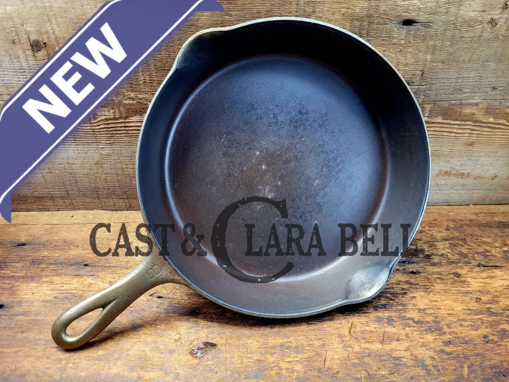 The Classic! 1930’S Griswold #8 Large Block Logo 704 S Cast Iron Skillet. Inside Black Iron