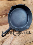 The Classic! 1930’S Griswold No. 8 Skillet With Small Block Logo And Smooth Bottom 704 T.