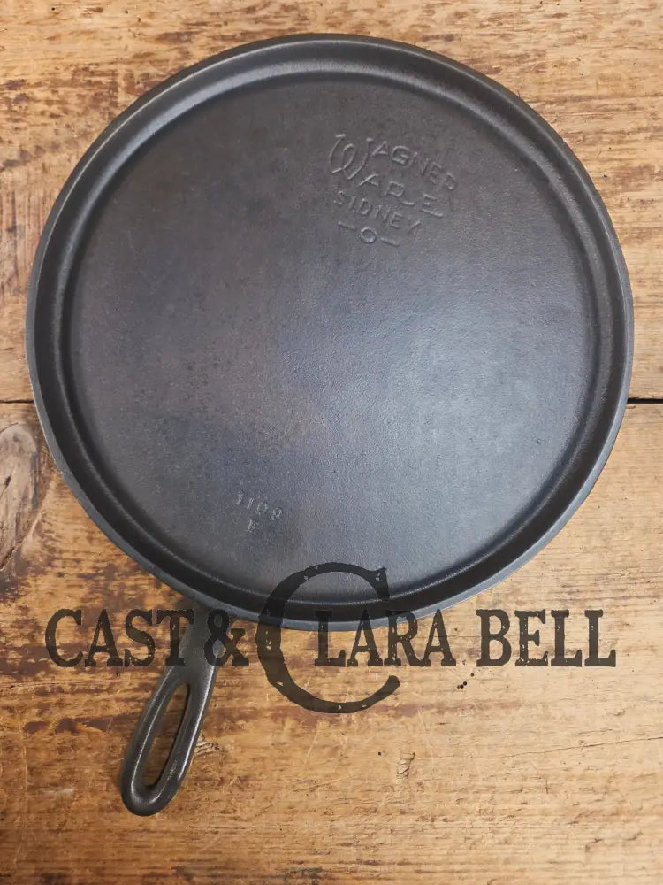 The Classic 1930’s Wagner #9 Round Griddle 1109 E. Perfect for grilled cheese omelets and flat iron cooking! Restored