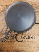 The Classic 1930’s Wagner #9 Round Griddle 1109 E. Perfect for grilled cheese omelets and flat iron cooking! Restored