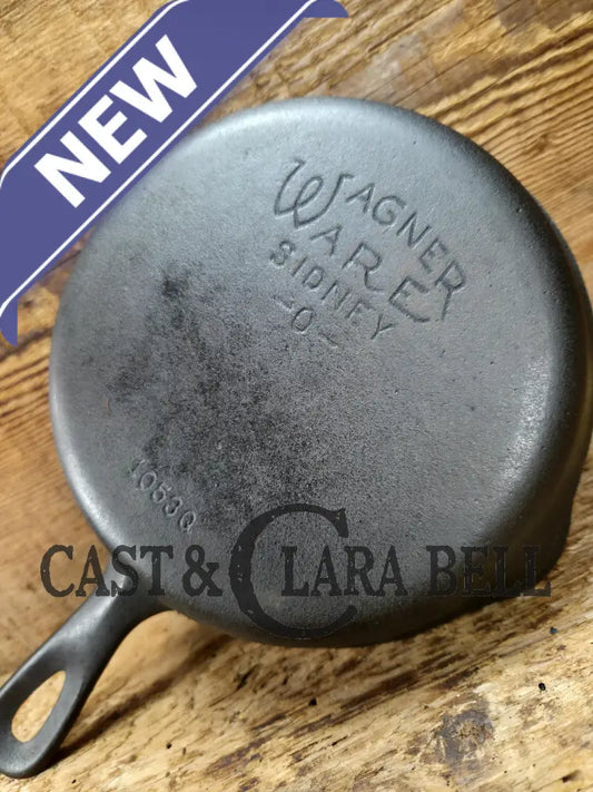 The classic! 1930’s Wagner Ware #3 Cast Iron Egg Skillet with Stylized Logo and Smooth Bottom 1053 Q. SC24 Skillet