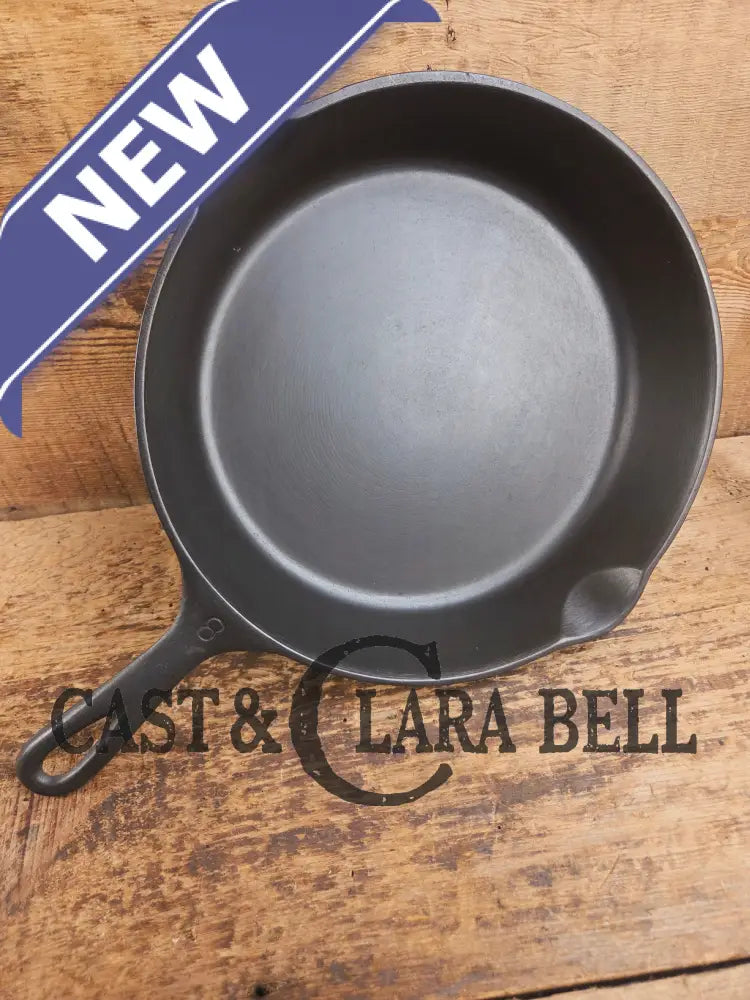 The Classic! 1930’s Wagner Ware #8 Cast Iron Skillet with Stylized Logo 1058 Skillet