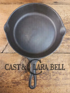 The Classic! 1930’s Wagner Ware #8 Cast Iron Skillet with Stylized Logo 1058 Skillet