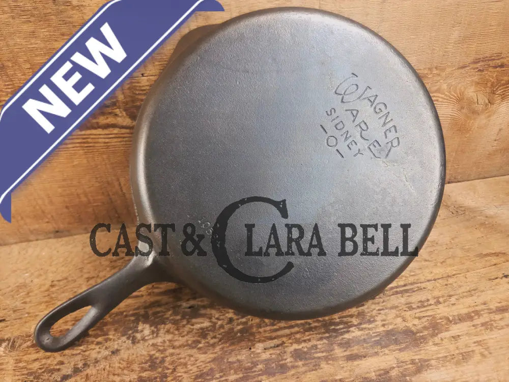 The Classic! 1930’s Wagner Ware #8 Cast Iron Skillet with Stylized Logo 1058 D Skillet