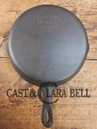 The Classic! 1930’s Wagner Ware #8 Cast Iron Skillet with Stylized Logo 1058 E Skillet