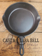 The Classic! 1930’s Wagner Ware #8 Cast Iron Skillet with Stylized Logo 1058 E Skillet