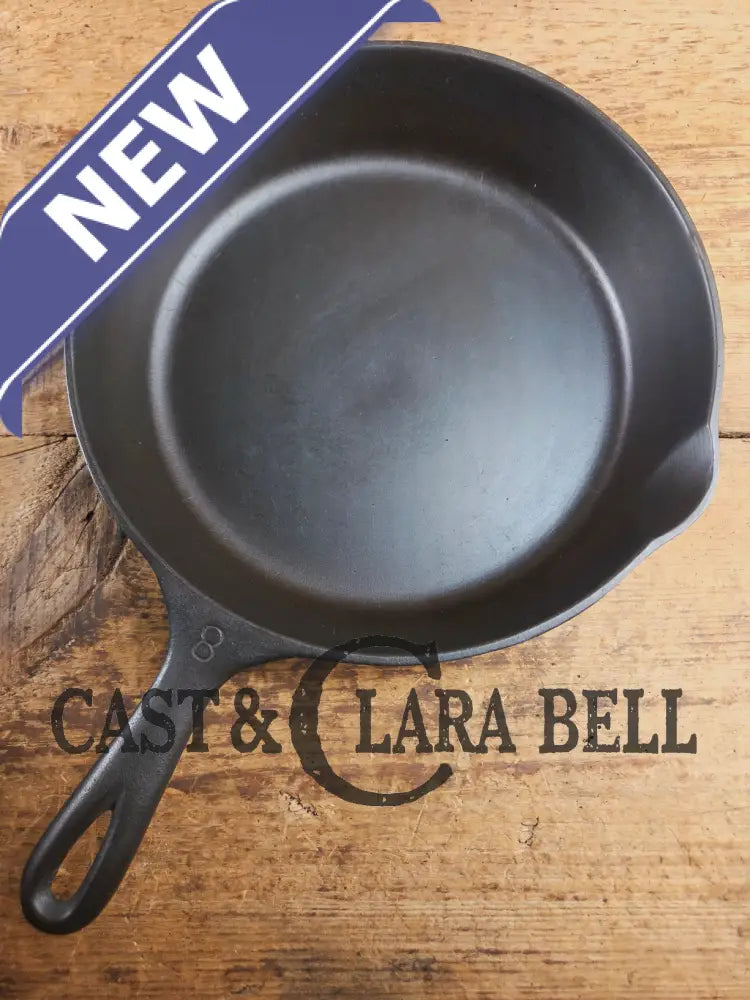 The Classic! 1930’s Wagner Ware #8 Cast Iron Skillet with Stylized Logo 1058 E Skillet