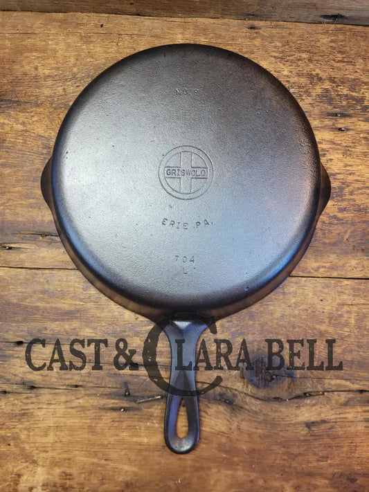 The Classic! 1940’S Era Griswold No. 8 Cast Iron Skillet With Small Block Logo And Smooth Bottom