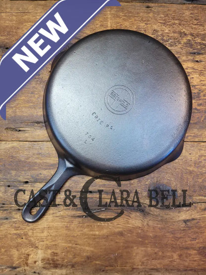 The Classic! 1940’S Era Griswold No. 8 Cast Iron Skillet With Small Block Logo And Smooth Bottom