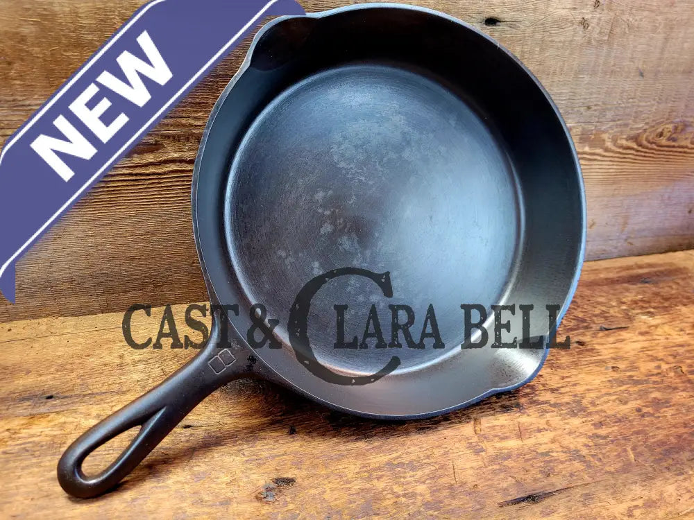 The Classic! 1940’S Era Griswold No. 8 Cast Iron Skillet With Small Block Logo And Smooth Bottom