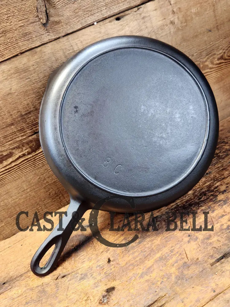 The Classic 8! 1940’S Early Birmingham Stove & Range Red Mountain Series #8 Skillet 8C