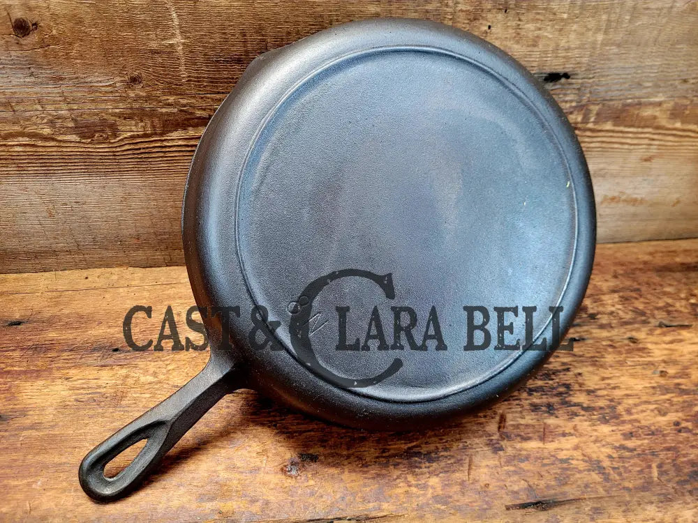 The Classic 8! 1940’S Early Birmingham Stove & Range Red Mountain Series #8 Skillet 8N