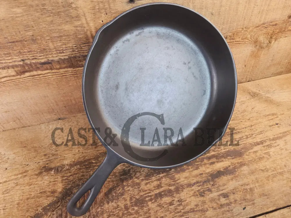 The Classic 8! 1940’s early Hand Scribed Birmingham Stove & Range Red Mountain Series #8 Skillet - Skillet