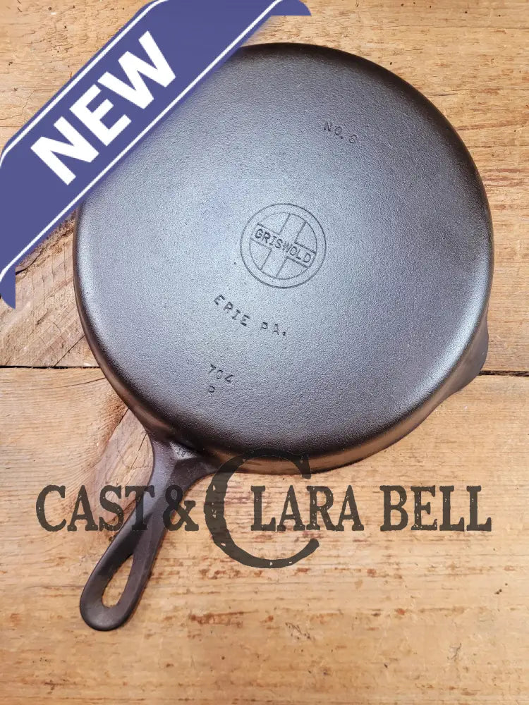 The Classic 8! 1940’s Griswold No. 8 Cast Iron Skillet with Small Block Logo 704 R Skillet