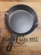 The Classic 8! 1940’s Iron Mountain by Griswold #8 Skillet with Heat Ring 1033. Unique brand from an iconic company