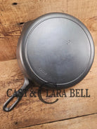 The Classic 8! 1940’s Iron Mountain by Griswold #8 Skillet with Heat Ring 1033. Unique brand from an iconic company