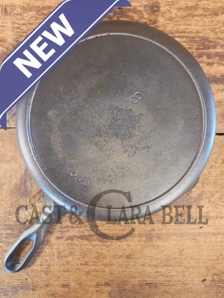 The Classic 8! 1940’s Iron Mountain by Griswold #8 Skillet with Heat Ring 1033. Unique brand from an iconic company