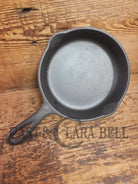 The Classic Egg Skillet. 1930’s Wagner Ware #3 Cast Iron Egg Skillet 1053 Z Skillet