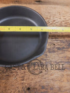 The Classic Egg Skillet. 1930’s Wagner Ware #3 Cast Iron Egg Skillet 1053 Z Skillet