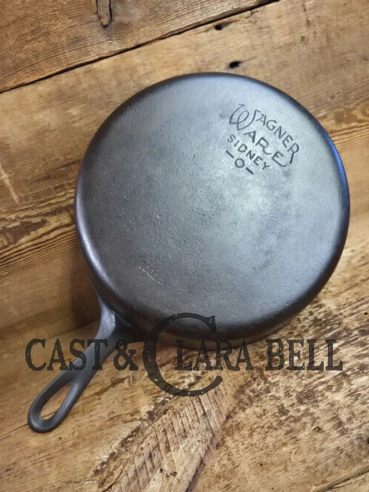 The Classic fryer! Our most popular Wagner Ware #8 Cast Iron Chicken Fryer 1088 D Skillet
