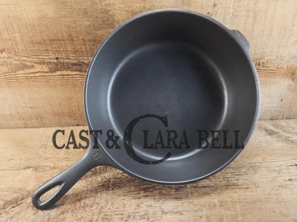 The Classic fryer! Our most popular Wagner Ware #8 Cast Iron Chicken Fryer 1088 M SC24 Skillet