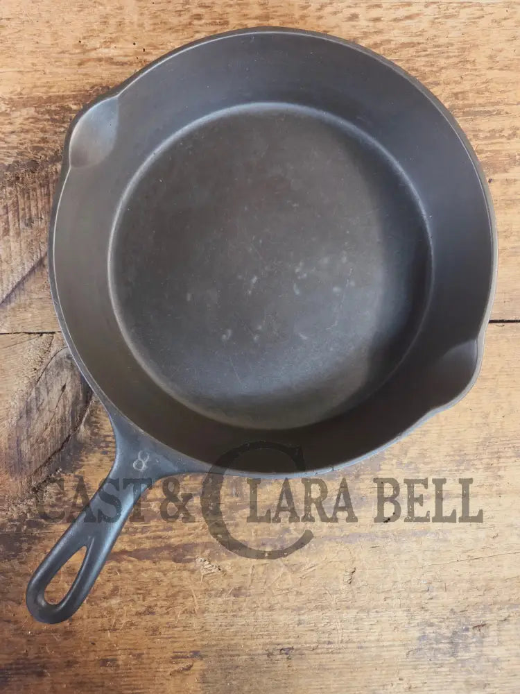 The Classic! GHOST Marked 1924 Wagner Ware Sidney -O- #8 ’I’ Skillet with Heat Ring and Stylized Logo 1058 I - Skillet