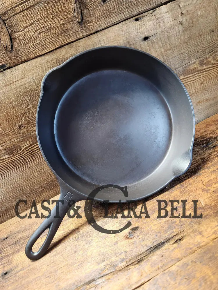 The Classic! Griswold #8 Skillet With Large Block Logo And Smooth Bottom Erie Pa Usa P/N 704 P