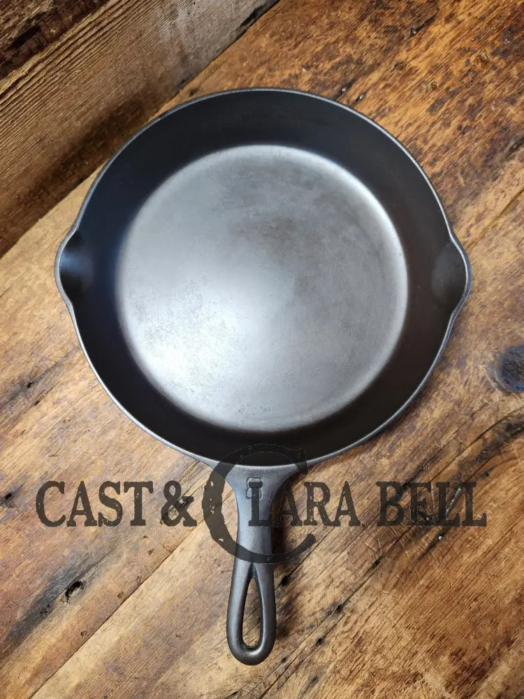 The Classic! Griswold #8 Skillet With Large Block Logo And Smooth Bottom Erie Pa Usa P/N 704 P