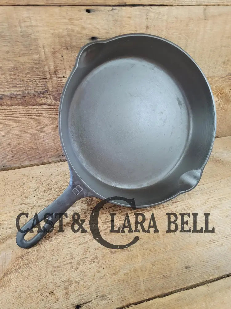 The Classic! Griswold #8 Skillet with Large Block Logo and Smooth Bottom Erie PA USA p/n 704 P Skillet
