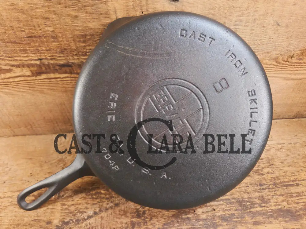 The Classic! Griswold #8 Skillet with Large Block Logo and Smooth Bottom Erie PA USA p/n 704 P - Skillet