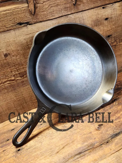 The Classic! Griswold #8 Skillet With Large Block Logo Erie Pa Usa 704 Sc24