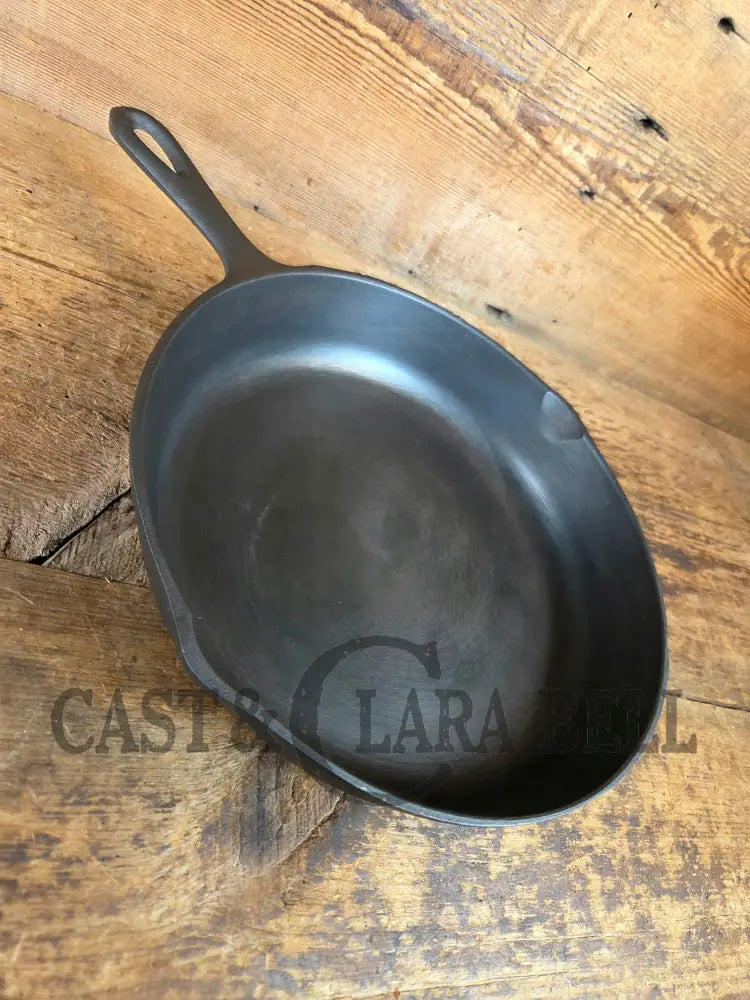 The Classic southern skillet! Birmingham Stove & Range Century Series No. 8 Skillet - Skillet