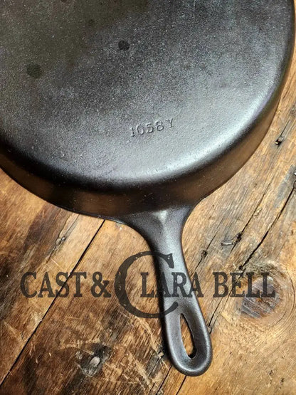 The Classic! Wagner Ware Sidney - O - #8 Skillet With Stylized Logo And Smooth Bottom 1058 Y