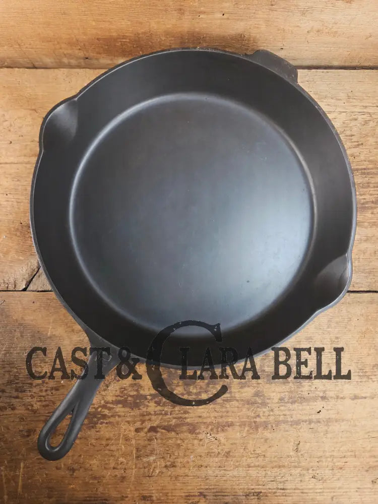 The Premier Skillet! Huge 1920’s Griswold No. 12 Skillet with Block Logo 719. Perfect bacon skillet Skillet