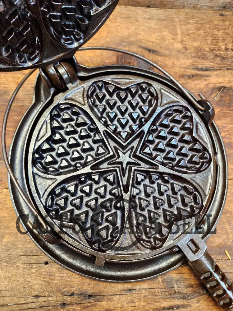 The Premier Waffle Iron! Rare Griswold No. 18 ’Heart And Star’ Waffle Iron. Makes The Best