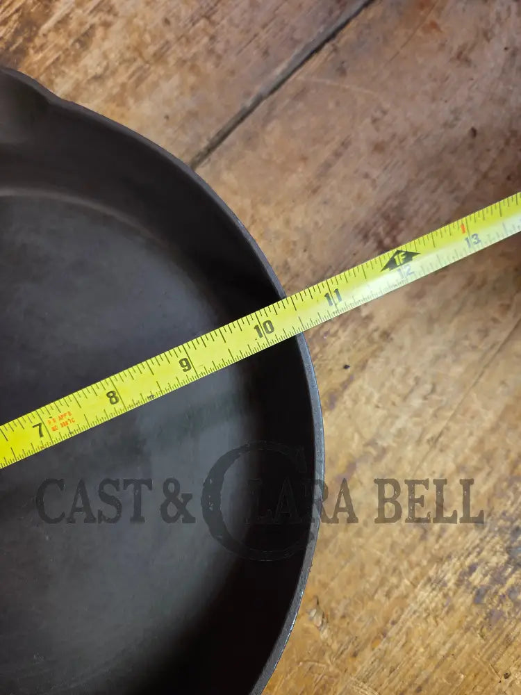 THIS pan! The Classic 1910-20’s Griswold #8 E.P.U. Skillet with Heat Ring and Large Block Slant Logo 704 E - Skillet