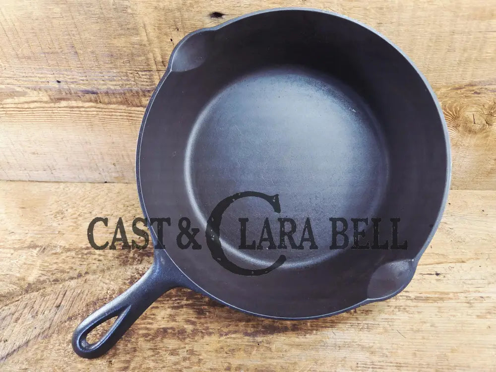Tough one to find! 1910’s Early Griswold No. 8 Cast Iron (#732) ’Deep Skillet’ with Large Slant Logo and ERIE.