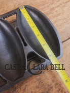 Tough one to find! Early 1900’s Wagner 4 Cup Vienna Pan #4 - H. Makes wonderful rolls & cornbread! Bakeware