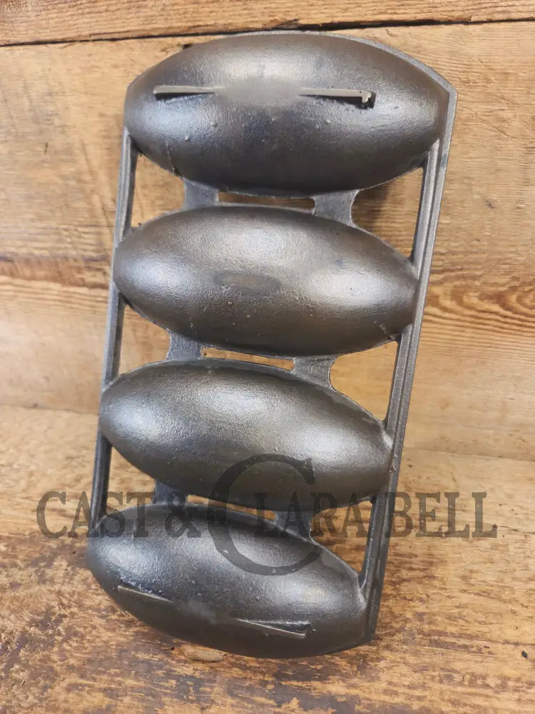 Tough one to find! Early 1900’s Wagner 4 Cup Vienna Pan. Makes wonderful rolls & cornbread! (Copy) - Bakeware