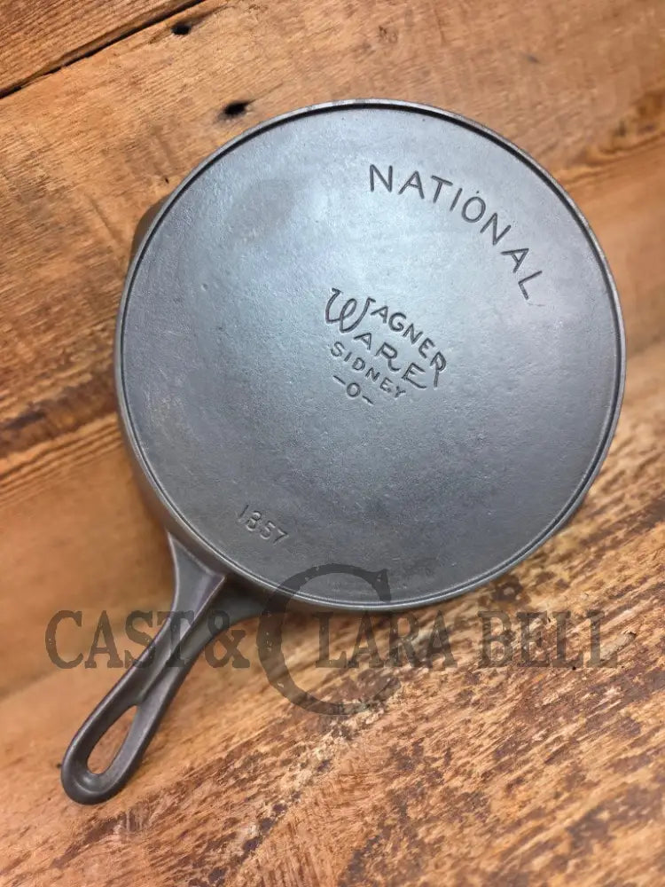 Tough to find! 1920’s era Wagner made National / Wagner Ware dual logo #7 (1357) Center logo cast iron skillet with