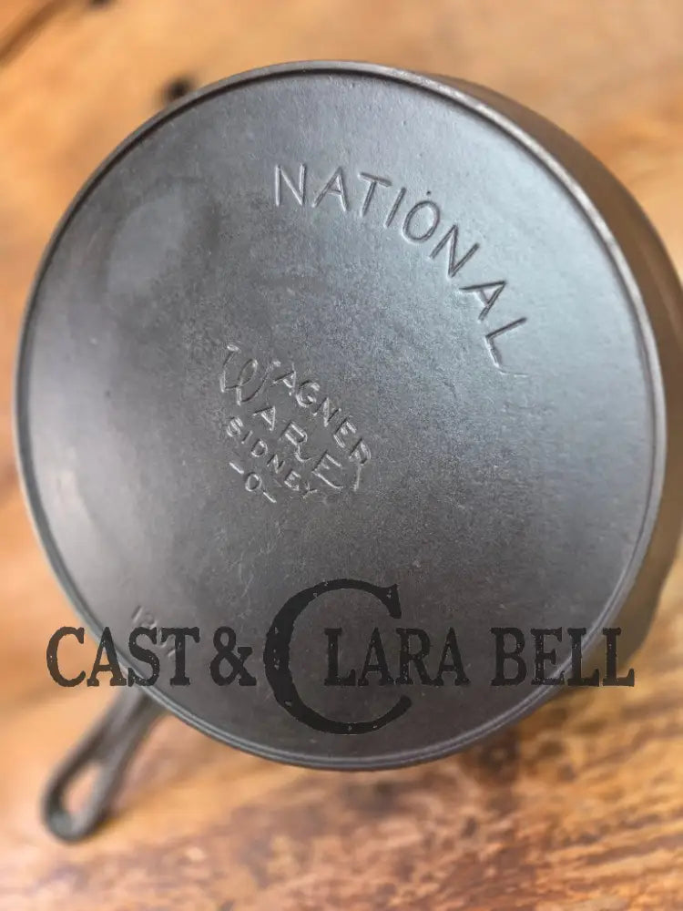 Tough to find! 1920’s era Wagner made National / Wagner Ware dual logo #7 (1357) Center logo cast iron skillet with