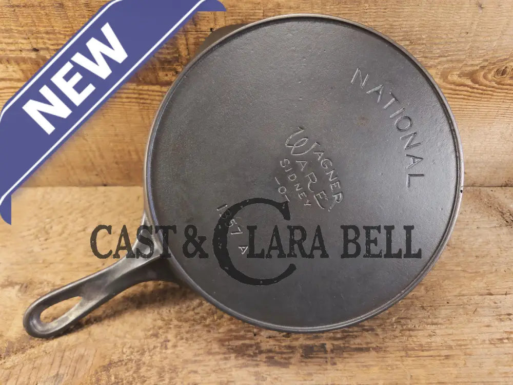 Tough to find! 1920’s era Wagner made National / Wagner Ware dual logo #7 (1357) Center logo cast iron skillet with