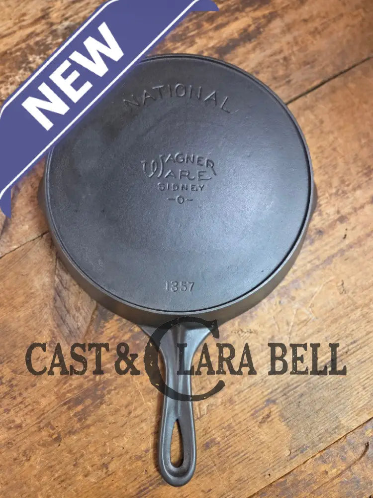 Tough to find! 1920’s era Wagner made National / Wagner Ware dual logo #7 (1357) Center logo cast iron skillet with