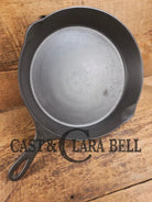 Tough to find! 1920’s era Wagner made National / Wagner Ware dual logo #9 (1359) Center logo cast iron skillet with