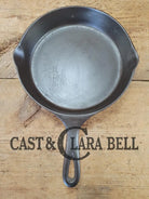 Tough to find! 1924 Wagner made National / WagnerWare dual logo #7A Center logo cast iron skillet with Heat Ring P/N 7A