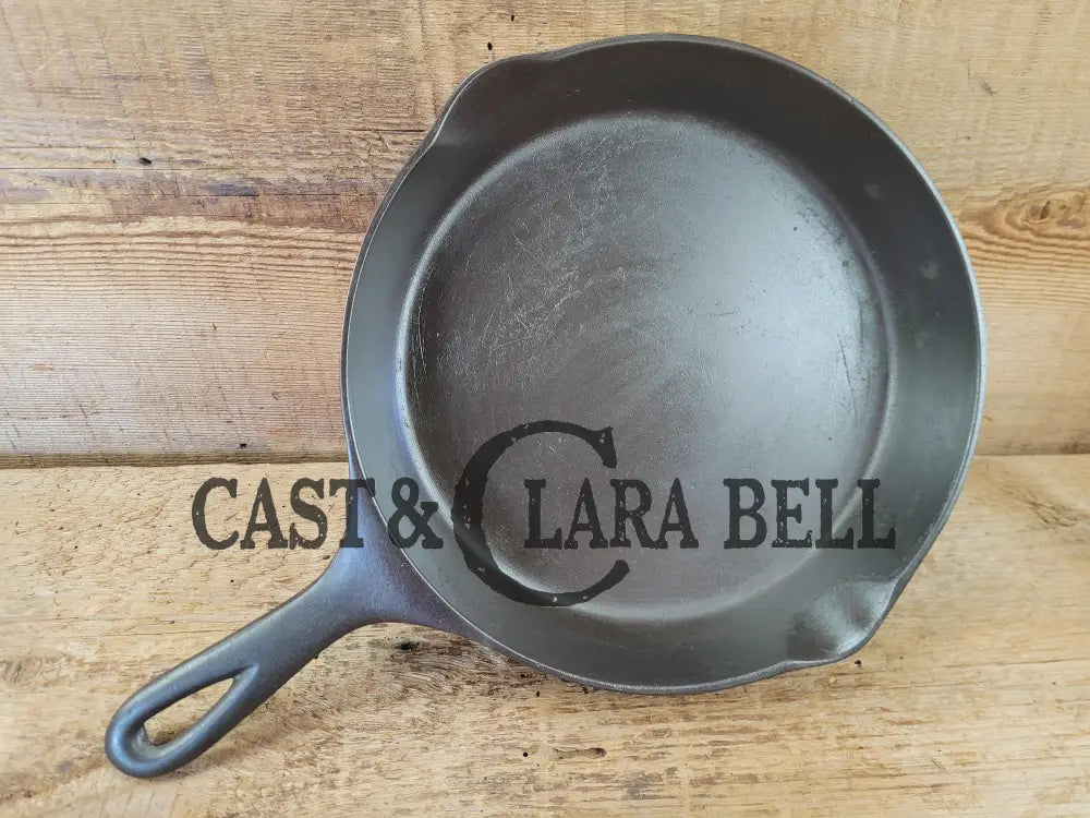 Tough to find! 1924 Wagner made National / WagnerWare dual logo #7A Center logo cast iron skillet with Heat Ring P/N 7A